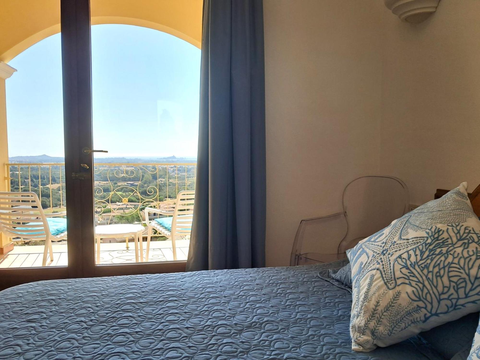 Golf & Sea Residence Is Molas Pula Ngoại thất bức ảnh